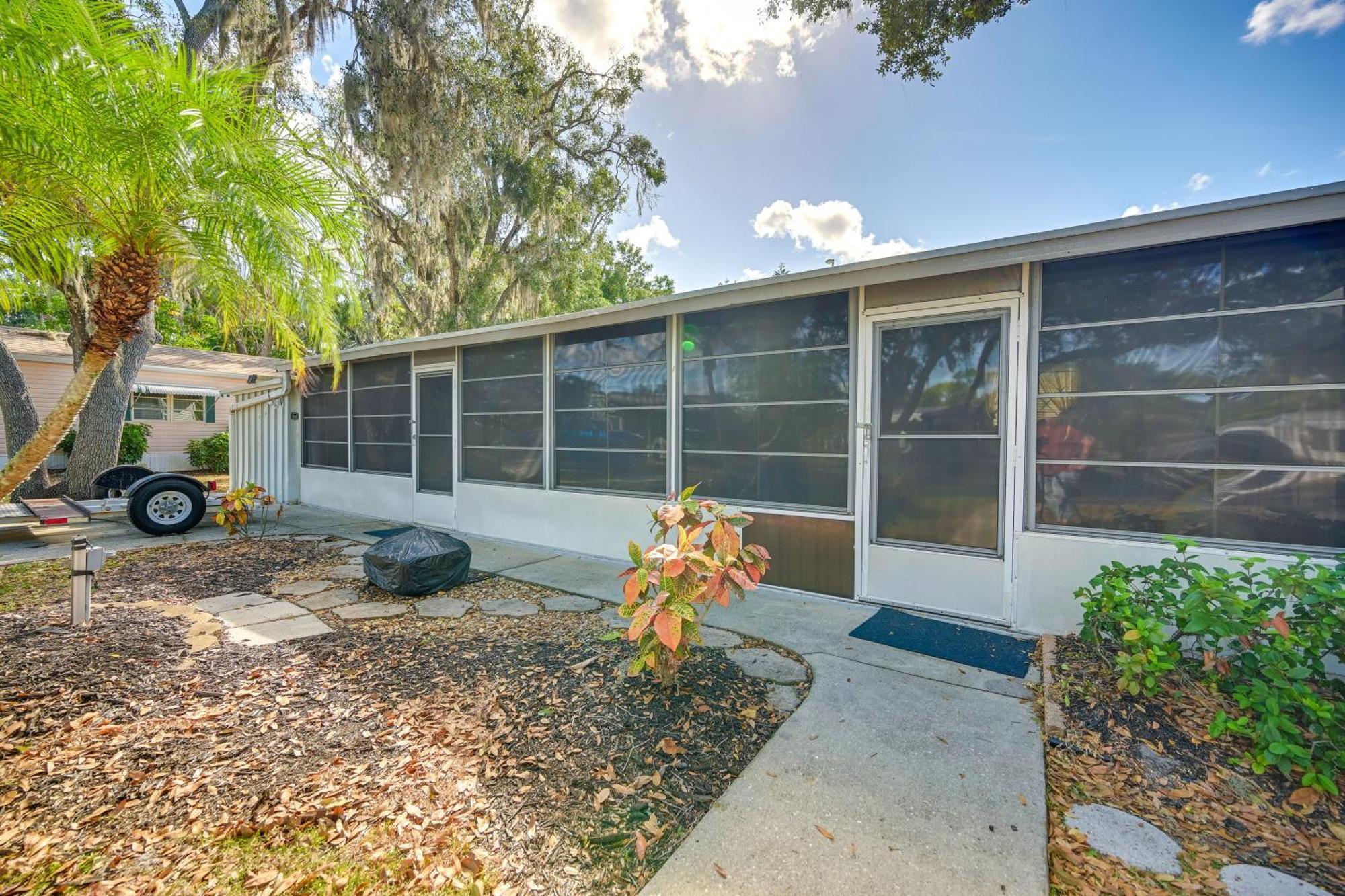 Bright Home Pool Access And Screened-In Porch! The Meadows エクステリア 写真